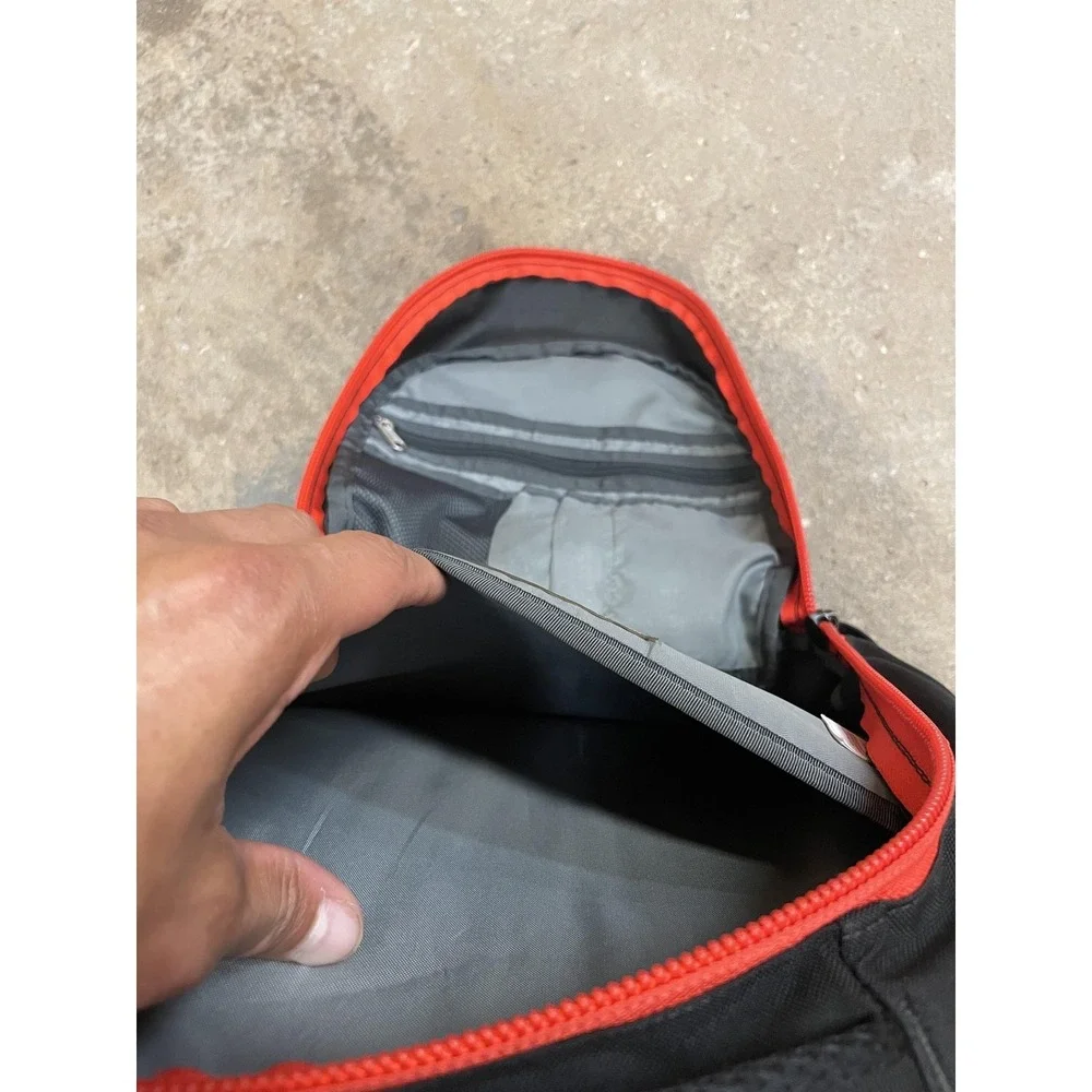 The North Face Jester‎ Black Red 18in Backpack Laptop Travel Daypack Bag Men